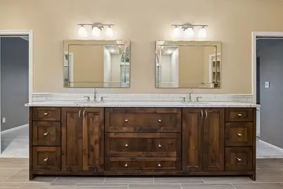 11005 Callanish Park Drive, Austin, TX 78750 - Photo 22