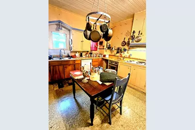 42 S Old Spanish Trail, Kyle, TX 78640 - Photo 12