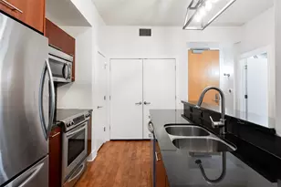603 Davis St, Austin, TX 78701 - Photo 8