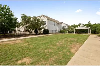 2624 Metcalfe Road #2, Austin, TX 78741 - Photo 26