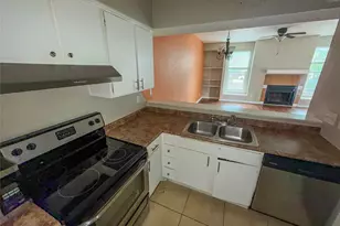 5313 Indio Dr, Austin, TX 78745 - Photo 6