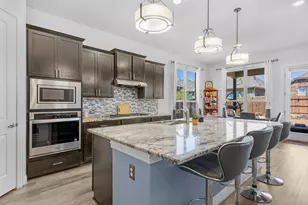 428 Landing Ln, Leander, TX 78641 - Photo 14