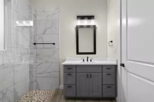 3613 Munson St, Austin, TX 78721 - Photo 32