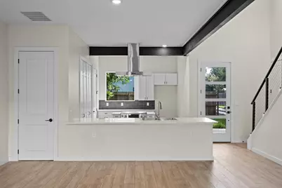 3613 Munson Street, Austin, TX 78721 - Photo 6