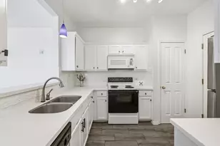 2407 Curry Loop, Round Rock, TX 78664 - Photo 8