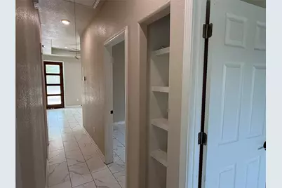 811 5th Street, Lockhart, TX 78644 - Photo 8