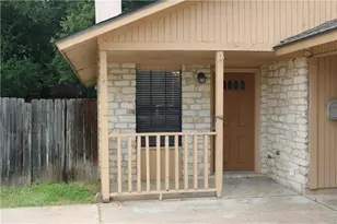 803 Kimberly St, Georgetown, TX 78628 - Photo 2