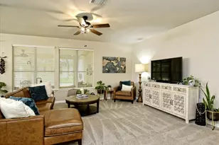 116 Running Water St, Georgetown, TX 78633 - Photo 6