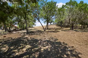 335 Harbor Dr, Spicewood, TX 78669 - Photo 22