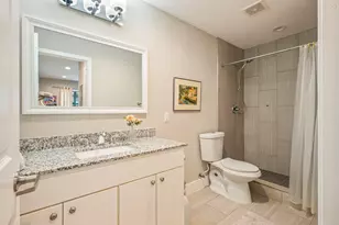935 La Posada Dr, Austin, TX 78752 - Photo 12