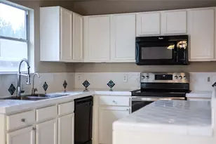 9005 Elfen Cove, Austin, TX 78724 - Photo 12