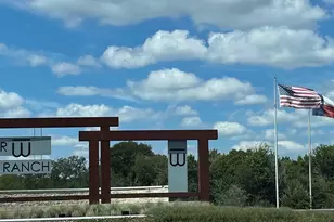 2421 Rosette Ln, Leander, TX 78641 - Photo 4