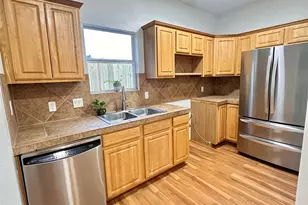 1122 Mansell Ave, Austin, TX 78721 - Photo 6