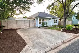 1122 Mansell Ave, Austin, TX 78721 - Photo 2