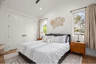 2919 E 13th Street #2, Austin, TX 78702 - Photo 14