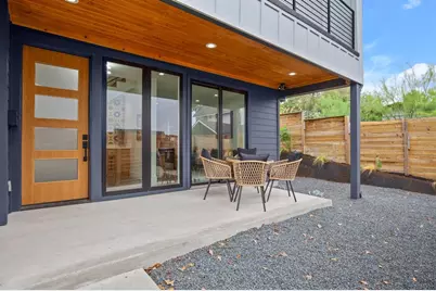 2919 E 13th Street #2, Austin, TX 78702 - Photo 2