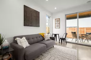 2919 E 13th St, Austin, TX 78702 - Photo 8