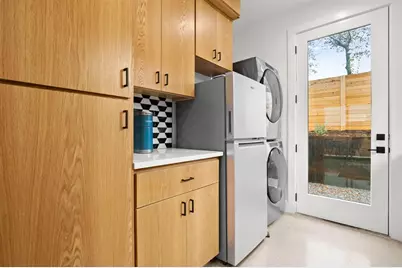 2919 E 13th Street #2, Austin, TX 78702 - Photo 6