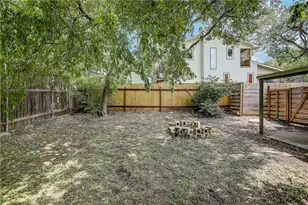 2308 La Casa Dr, Austin, TX 78704 - Photo 16