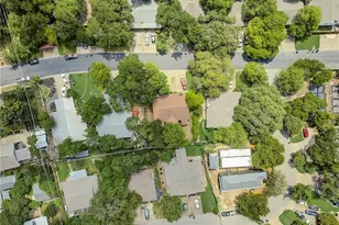 2308 La Casa Dr, Austin, TX 78704 - Photo 18