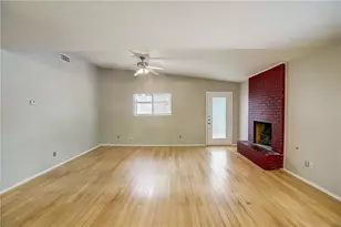 2308 La Casa Dr, Austin, TX 78704 - Photo 4