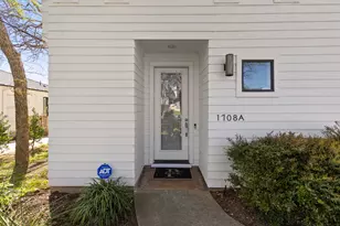 1708 Harvey, Austin, TX 78702 - Photo 36