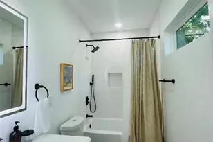 1403 Newfield Ln, Austin, TX 78703 - Photo 18