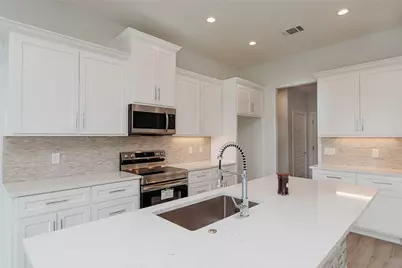 127 Loon Drive, Bastrop, TX 78602 - Photo 8