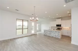 127 Loon Dr, Bastrop, TX 78602 - Photo 6