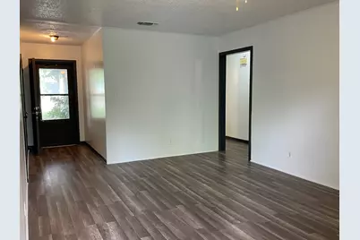 2015 Greenbrook Parkway #B, Austin, TX 78723 - Photo 4