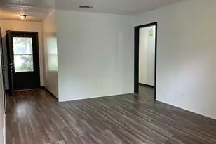 2015 Greenbrook Pkwy, Austin, TX 78723 - Photo 4