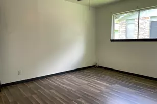 2015 Greenbrook Pkwy, Austin, TX 78723 - Photo 8