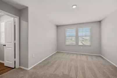 12101 Short Leaf Path, Del Valle, TX 78617 - Photo 16