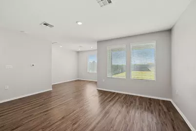 12101 Short Leaf Path, Del Valle, TX 78617 - Photo 6