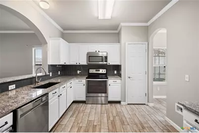 202 Flinn Street, Hutto, TX 78634 - Photo 10