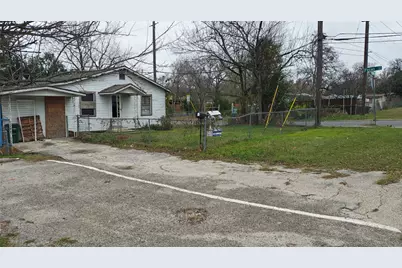 8611 Georgian Drive, Austin, TX 78753 - Photo 2