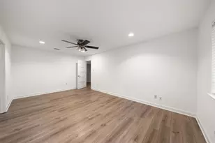 5153 Ganymede Dr, Austin, TX 78727 - Photo 22