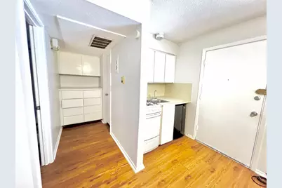 924 E Dean Keeton Street #127, Austin, TX 78705 - Photo 4