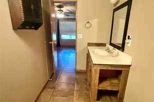 2001 Pecan St, Bastrop, TX 78602 - Photo 14