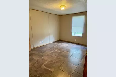 2001 Pecan Street, Bastrop, TX 78602 - Photo 8