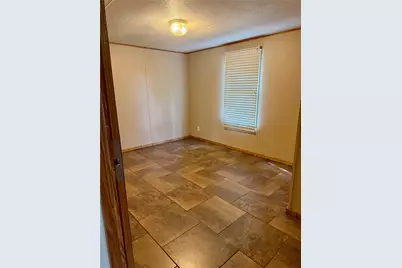 2001 Pecan Street, Bastrop, TX 78602 - Photo 10