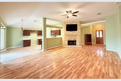 301 Quail Meadow Drive, Kyle, TX 78640 - Photo 4