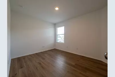 702 Silver Springs Bend, Kyle, TX 78640 - Photo 10