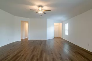 702 Silver Springs Bend, Kyle, TX 78640 - Photo 28