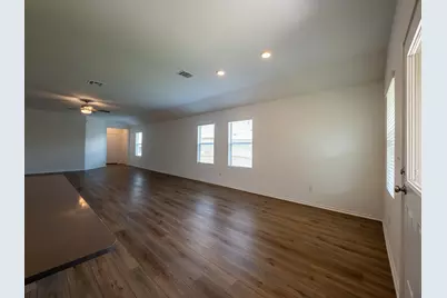 702 Silver Springs Bend, Kyle, TX 78640 - Photo 26