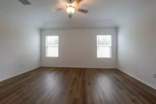 702 Silver Springs Bend, Kyle, TX 78640 - Photo 16