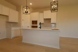 160 Champ Ave, Buda, TX 78610 - Photo 2