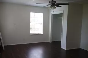 1166 Ridgeway Dr, Austin, TX 78702 - Photo 6