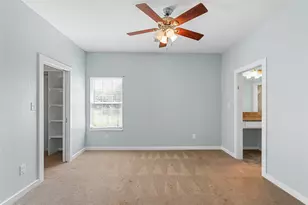 300 Knights Row, Horseshoe Bay, TX 78657 - Photo 12