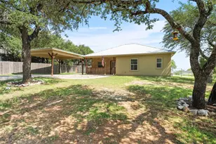 300 Knights Row, Horseshoe Bay, TX 78657 - Photo 2